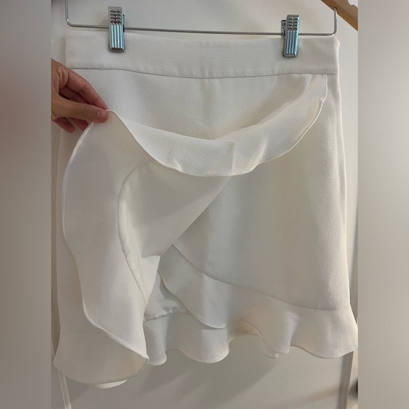 Club Monaco Suzillie Skirt - Picture 3 of 5